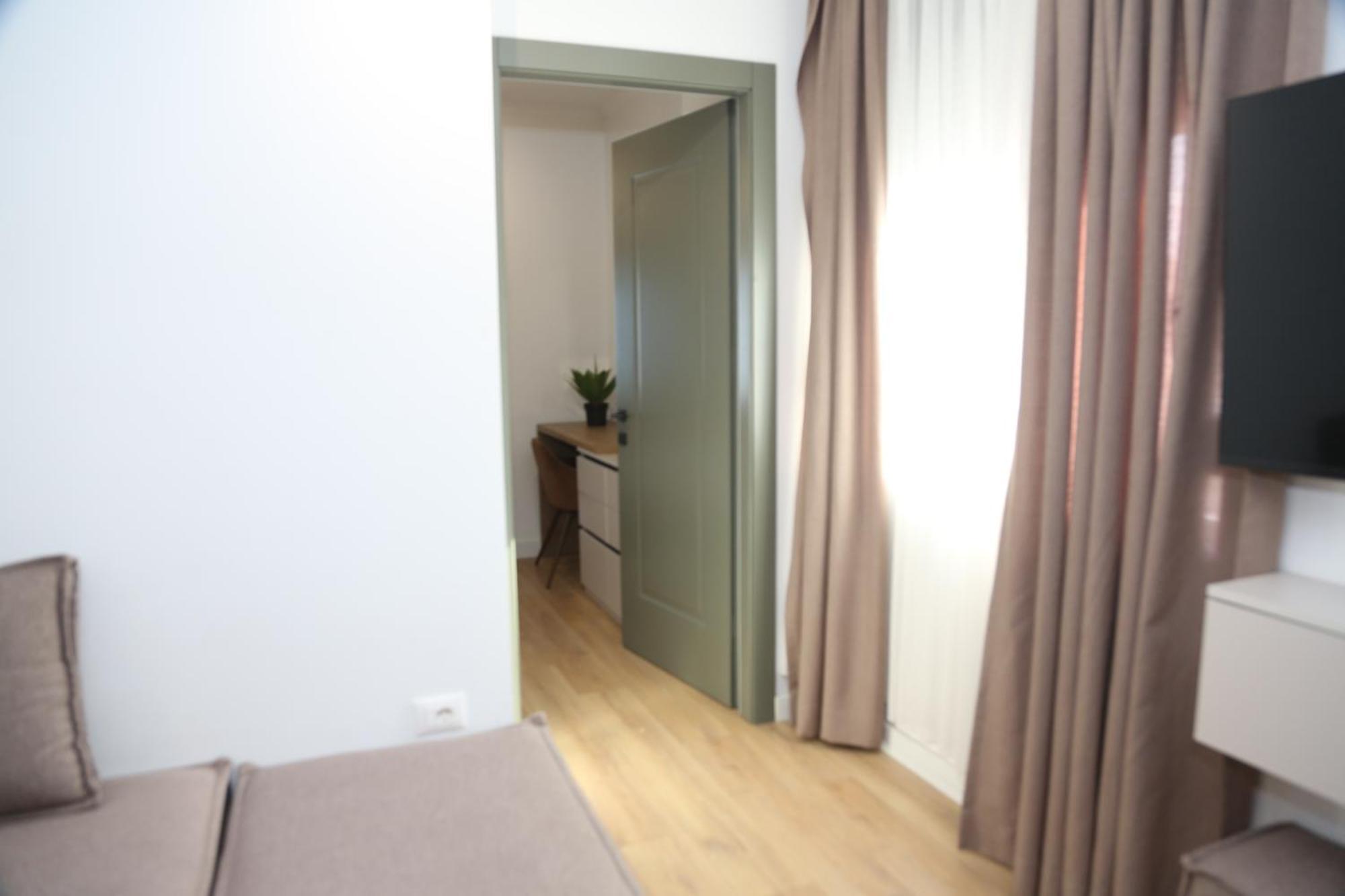 Apartment Treni Centrum *